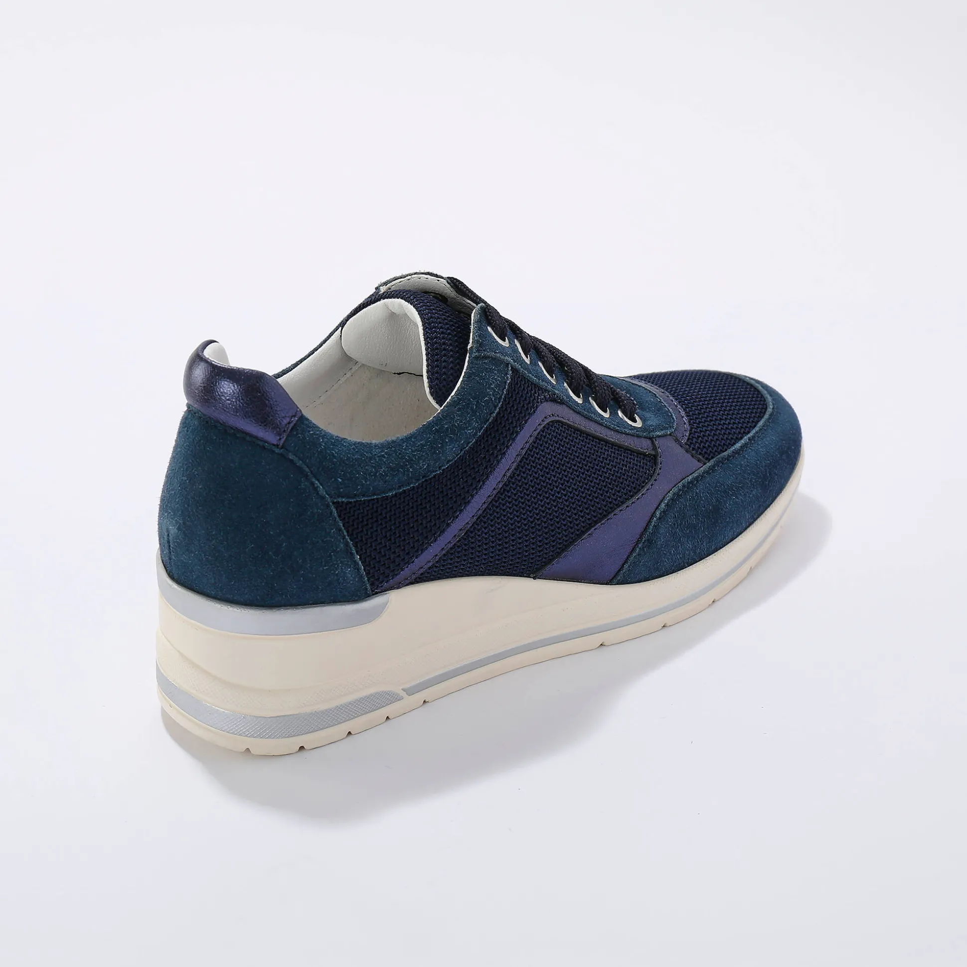 Leren sneakers met sleehak, LWG-gecertificeerd