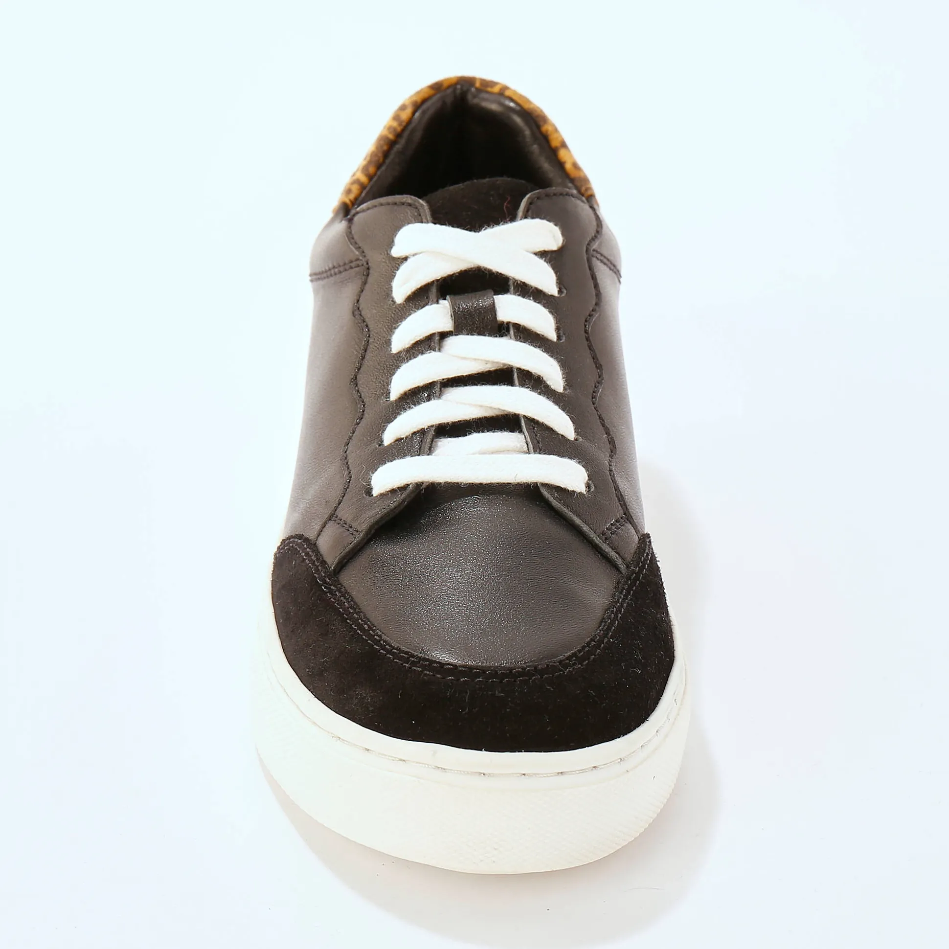 Leren sneakers met veters, 2 paar veters