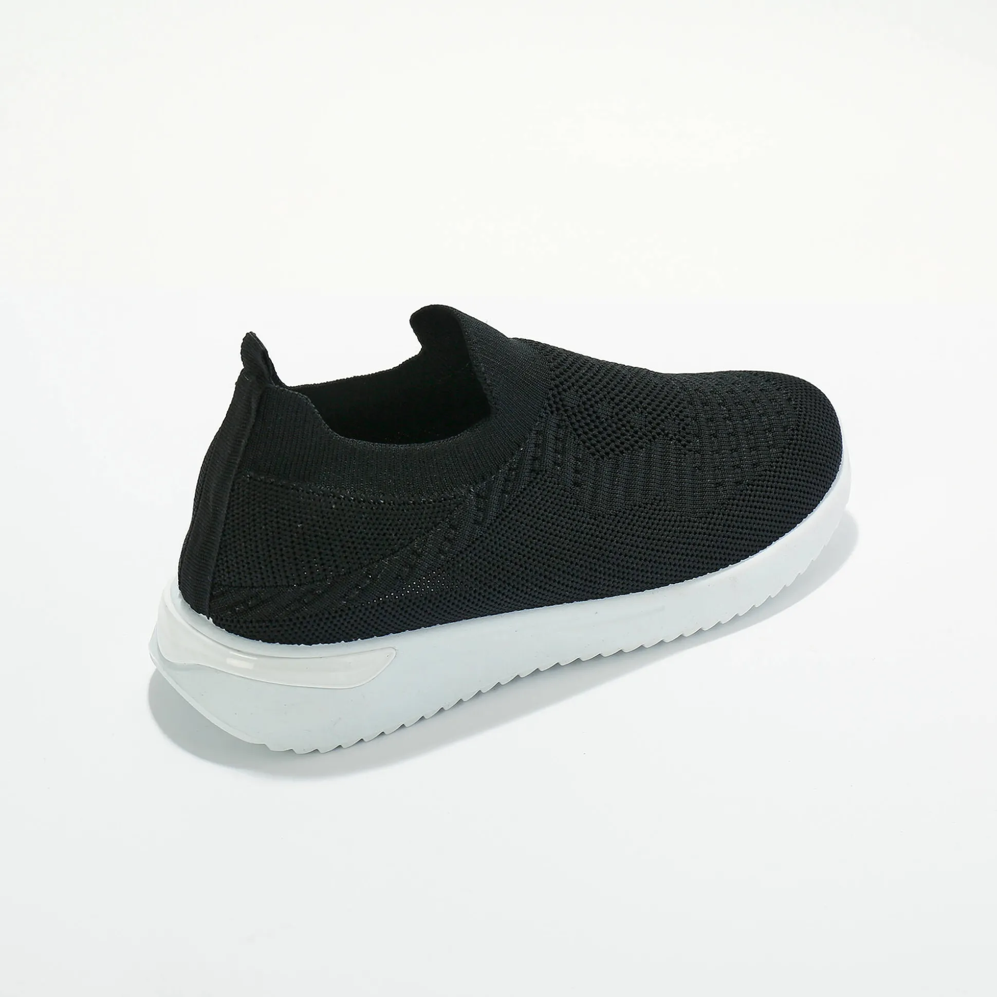 Lichte sneakers in meshtextiel, makkelijk aan te trekken