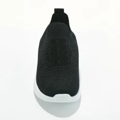 Lichte sneakers in meshtextiel, makkelijk aan te trekken