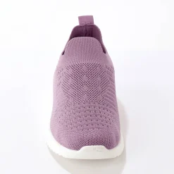 Lichte sneakers in meshtextiel, makkelijk aan te trekken