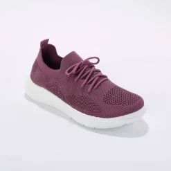 Lichte sneakers in meshtextiel, met veters