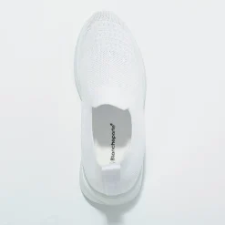 Lichte sneakers in meshtextiel, makkelijk aan te trekken