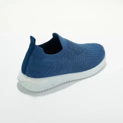 Lichte sneakers in meshtextiel, makkelijk aan te trekken