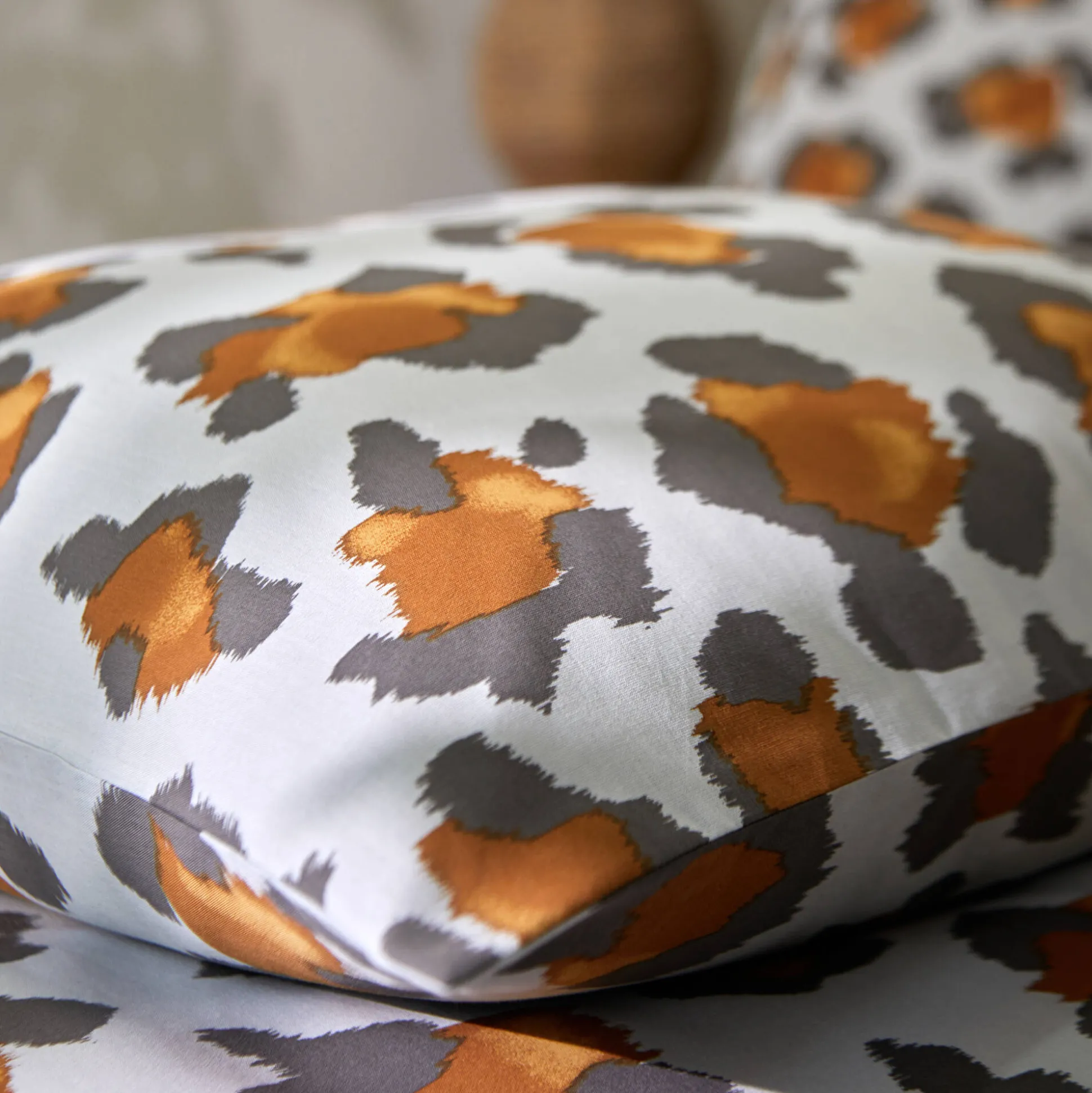 Linge de lit Pedro en polycoton imprimé peau de bête