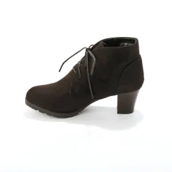Low-boots met hak in houtstijl