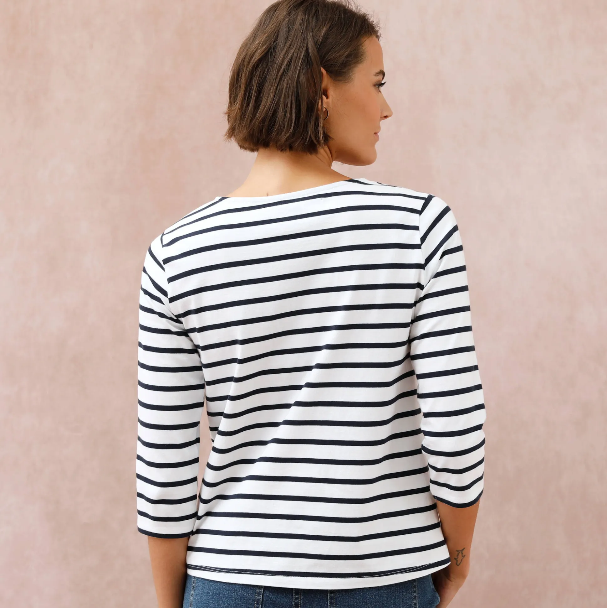 Marine-T-shirt met goudkleurig hartborduursel