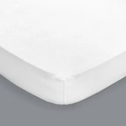 Matrasbeschermer voor kinderbed in ondoorlatend molton 200 g/m2