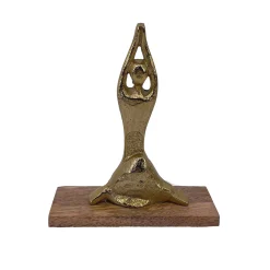 Metalen "danseres" beeldje