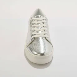 Metallic sneakers met veters