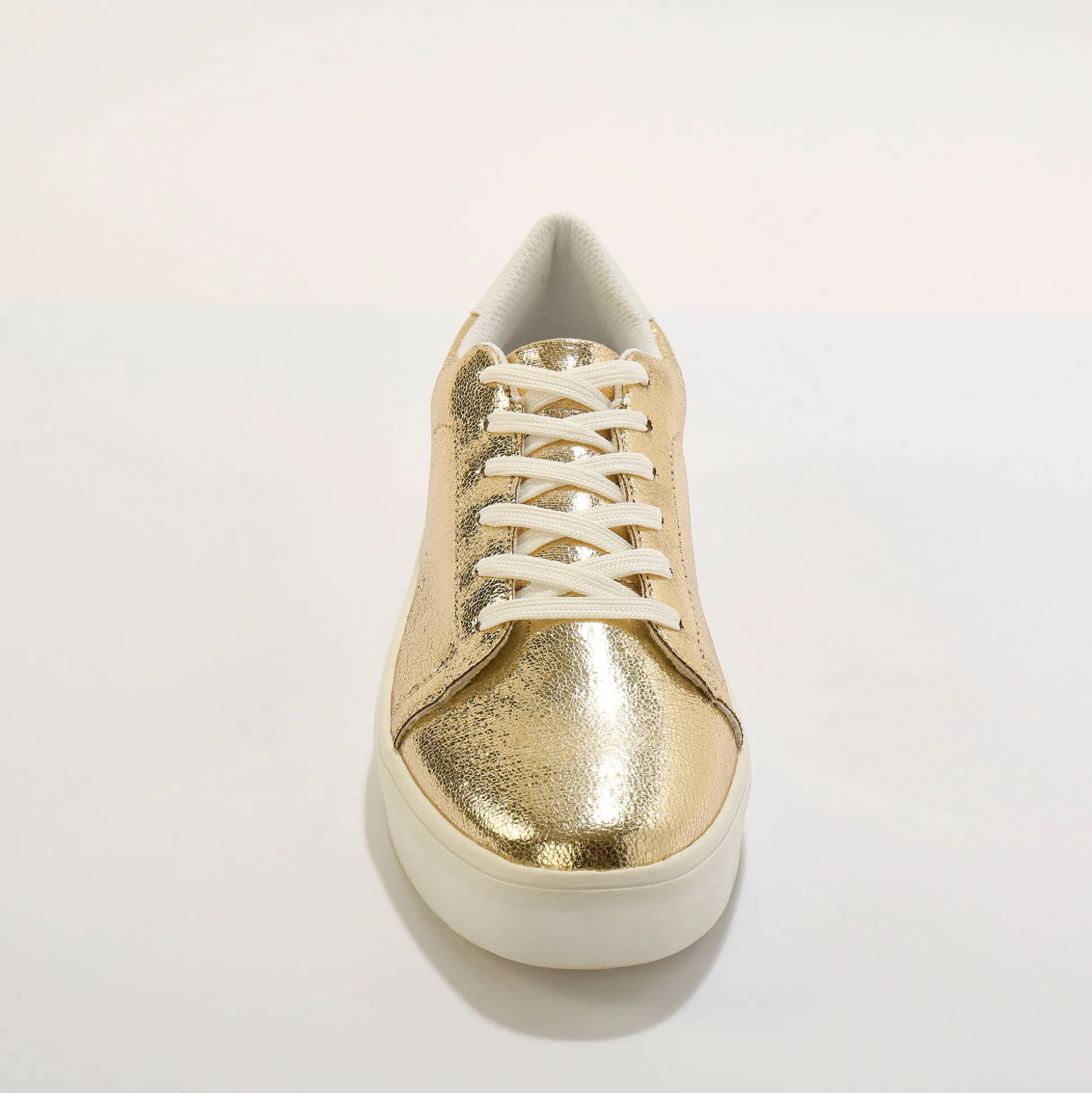 Metallic sneakers met veters