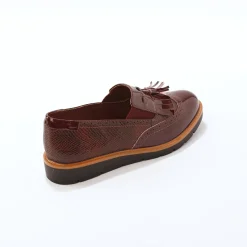 Mocassins met pompons en franjes