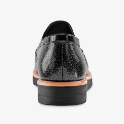 Mocassins met pompons en franjes