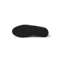 Mocassins met sleehak en fantasiejuweel in lakleer