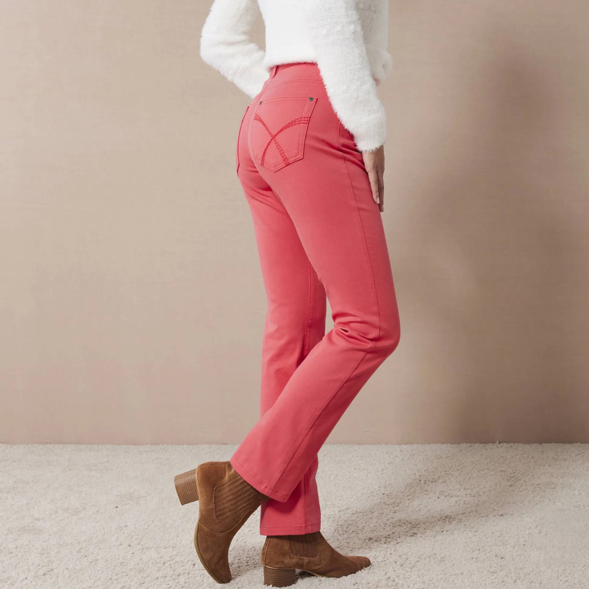 Modellerende broek met 5 zakken