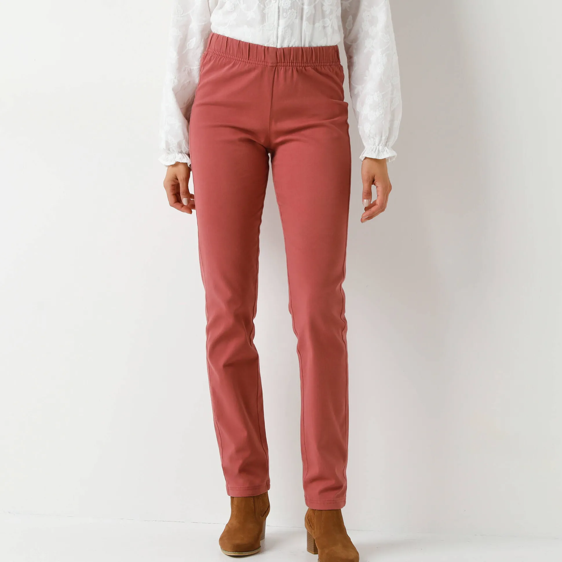 Modellerende broek met 'platte buik' effect en elastische taille