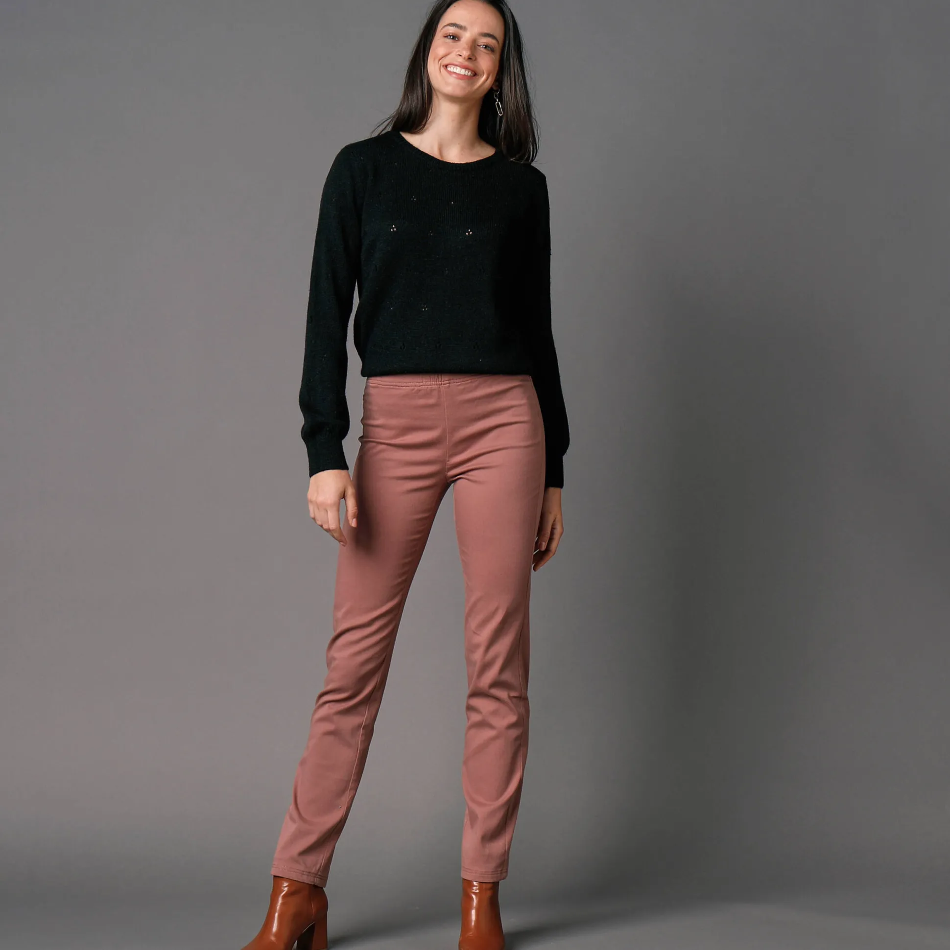 Modellerende broek met 'platte buik' effect en elastische taille