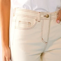 Modellerende rechte broek, corrigerende versteviging