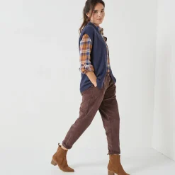 Mouwloos vest, fantasietricot