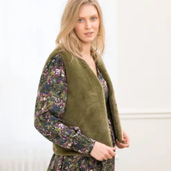 Mouwloos vest in imitatiebont