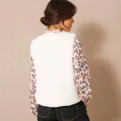 Mouwloos vest in imitatiebont