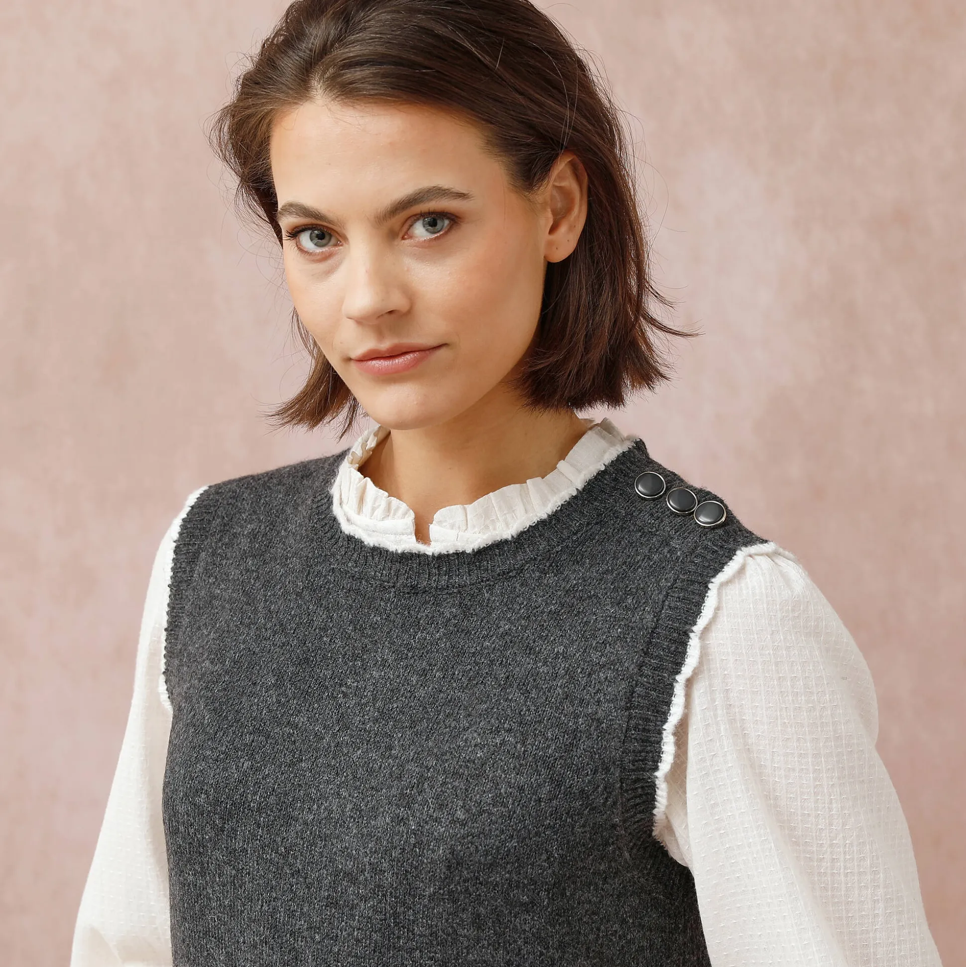 Mouwloze trui-jurk, contrasterende afwerking
