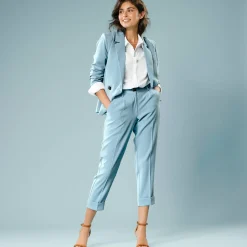 Nauwsluitende 7/8-broek, speciaal voor kleine lengtes
