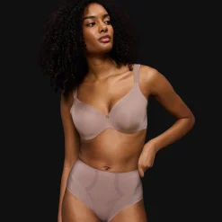 Omhullende beha "Illusion curves" - beugels