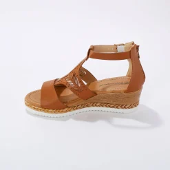 Opengewerkte sleehaksandalen
