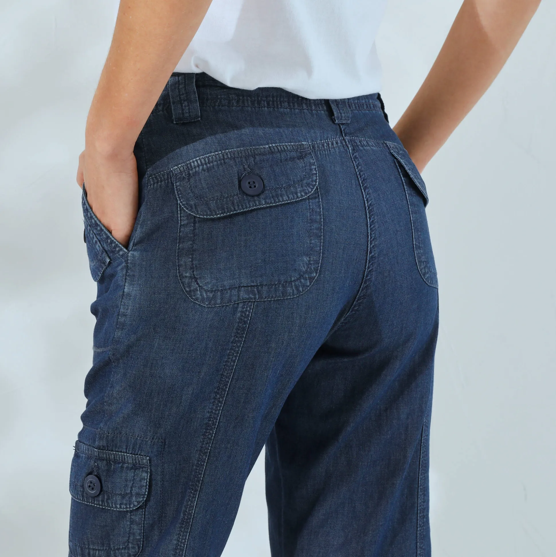 Oprolbare jeans in battlestijl