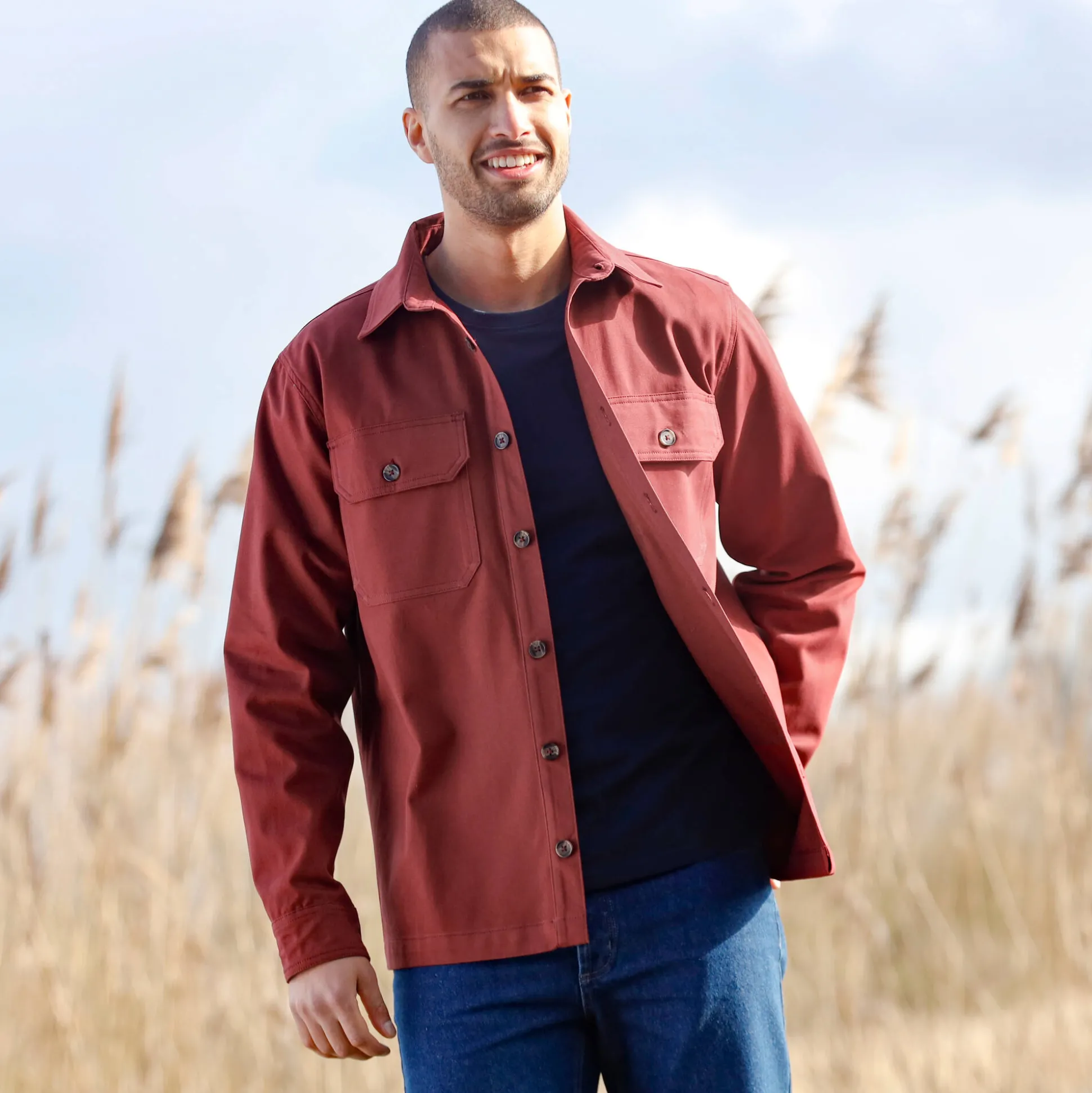Overhemd met knoopsluiting, in twill met peau-de-pêche touch