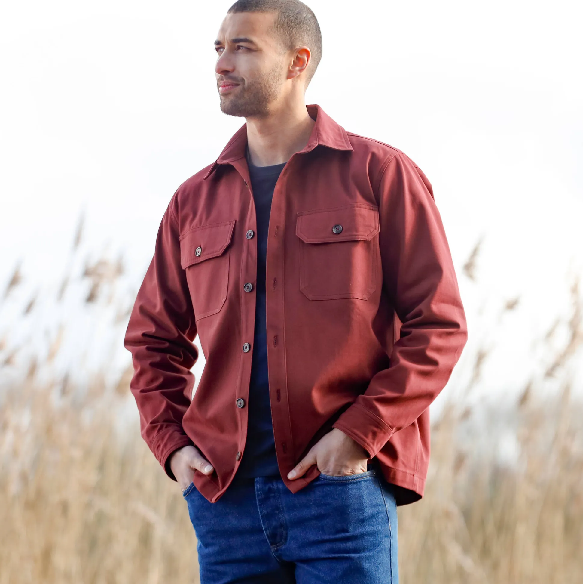 Overhemd met knoopsluiting, in twill met peau-de-pêche touch