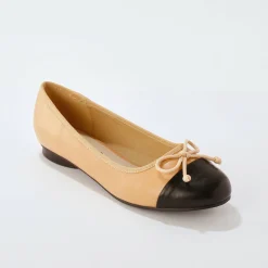 Platte, tweekleurige ballerina's