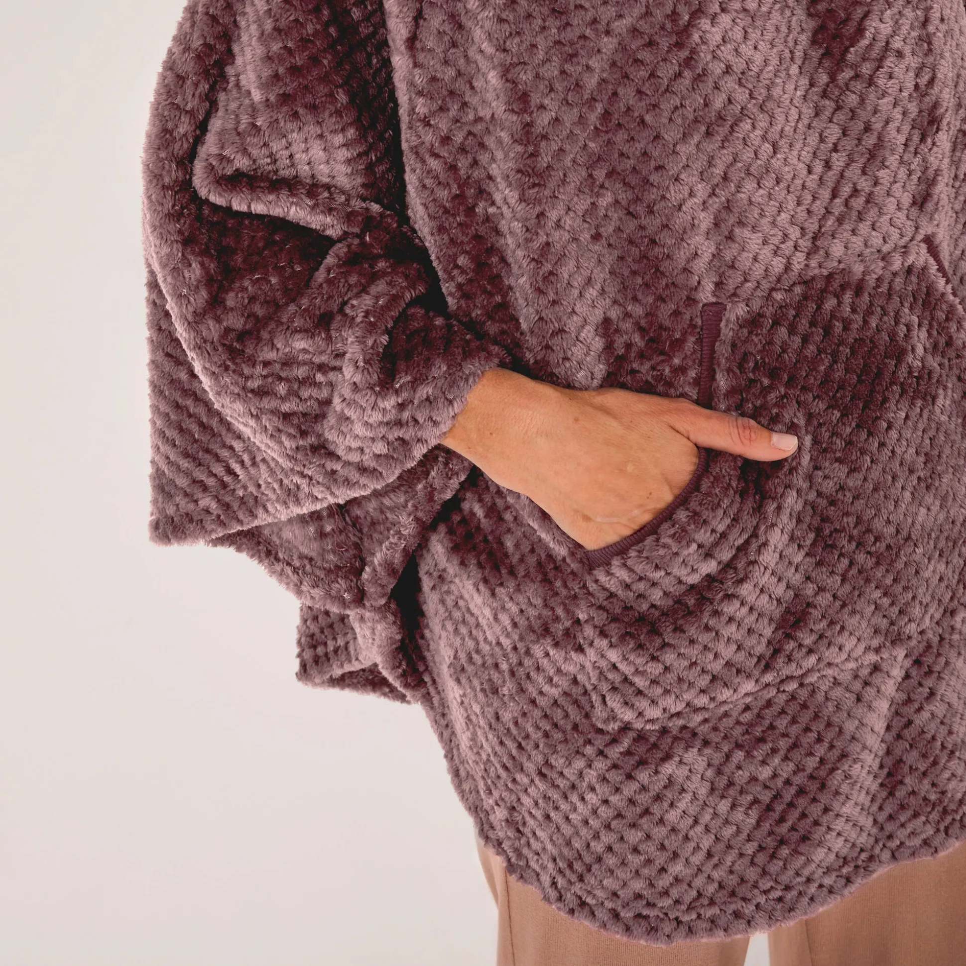 Poncho in fleecetricot met textuur, opstaande kraag