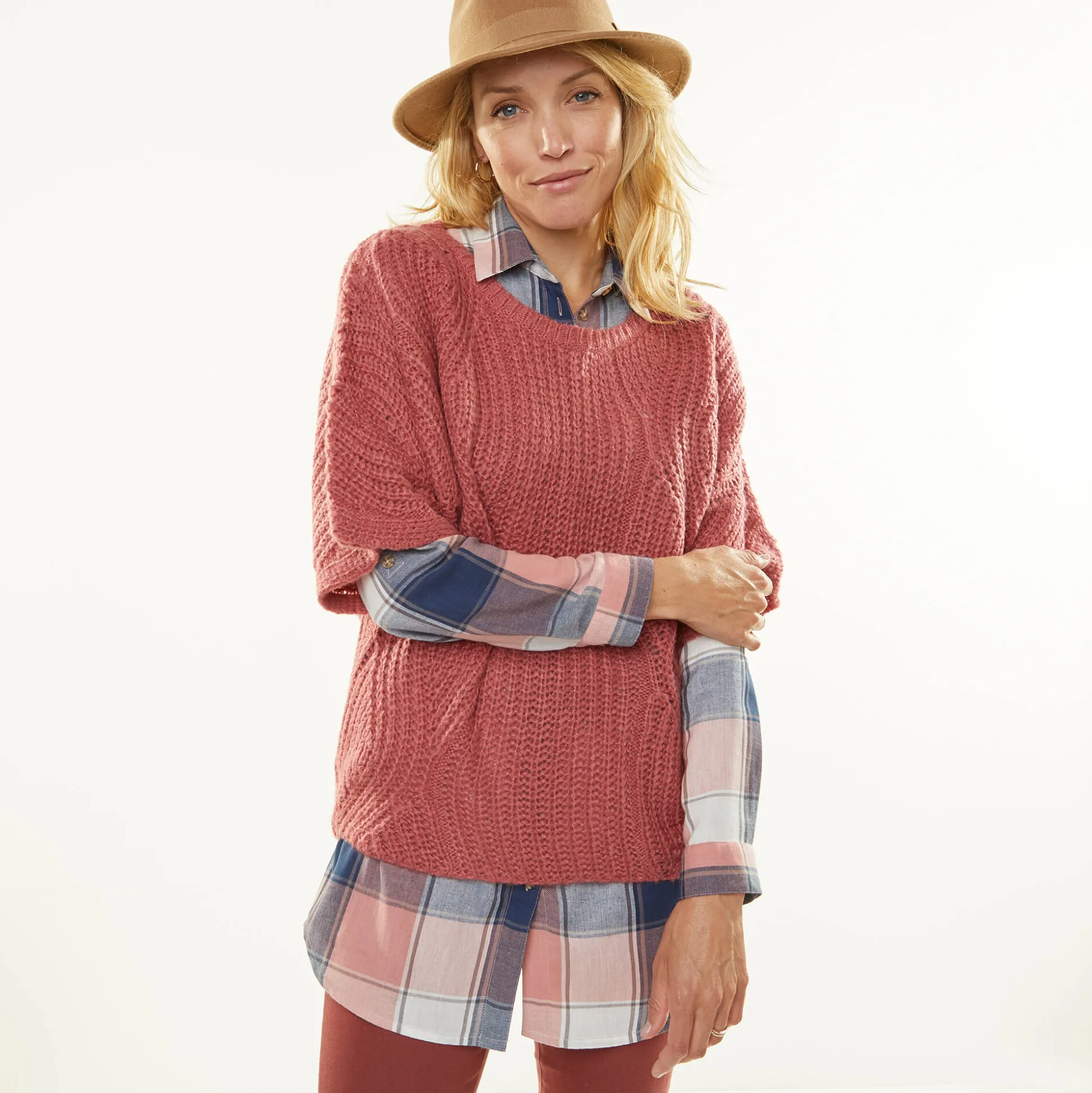 Poncho trui met mouwen op ellebooglengte