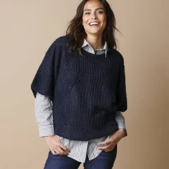 Poncho trui met mouwen op ellebooglengte