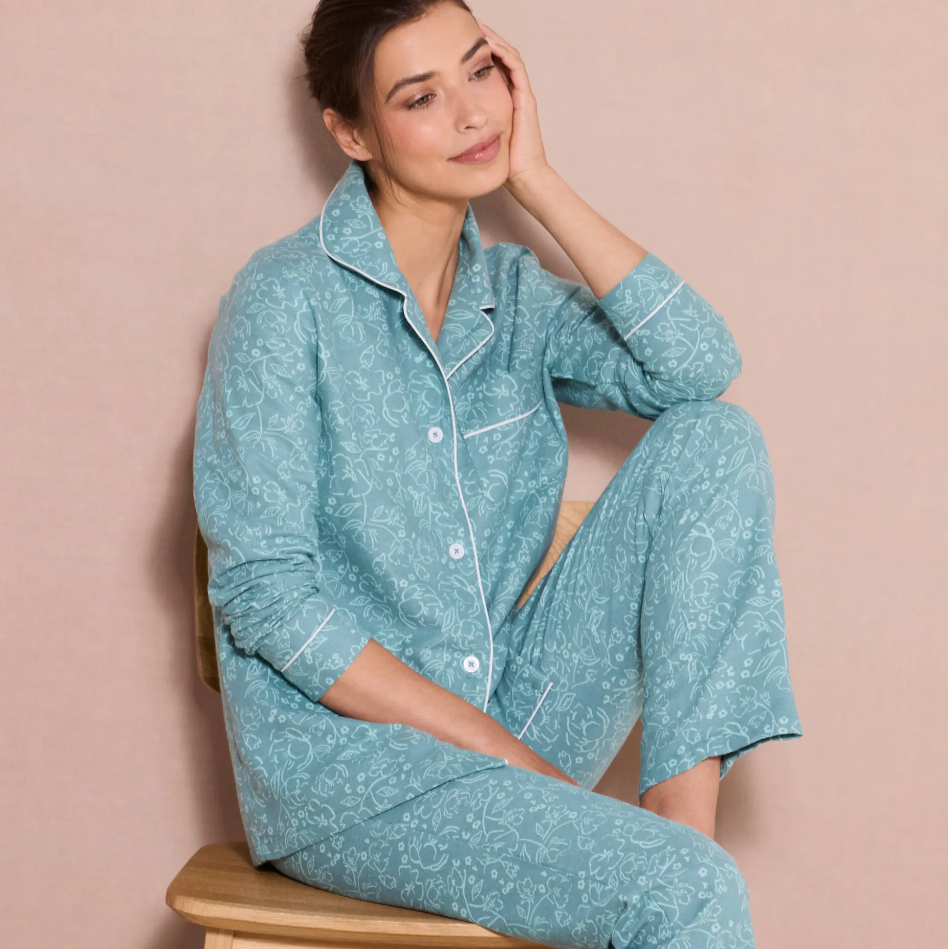 Pyjama in flanel met bloemenprint