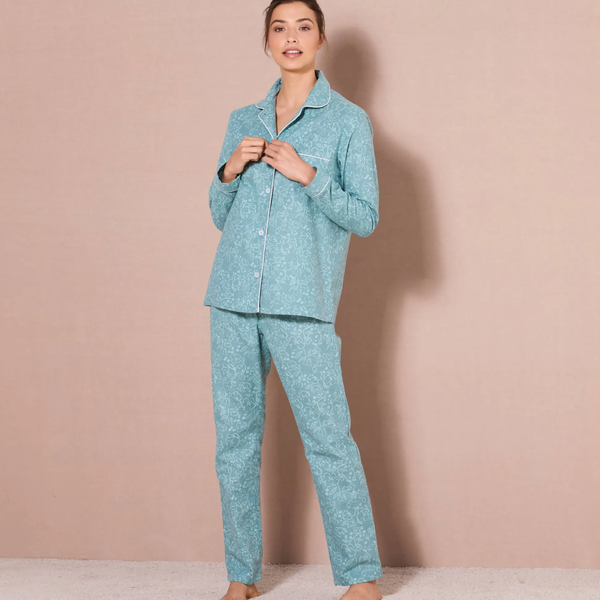 Pyjama in flanel met bloemenprint