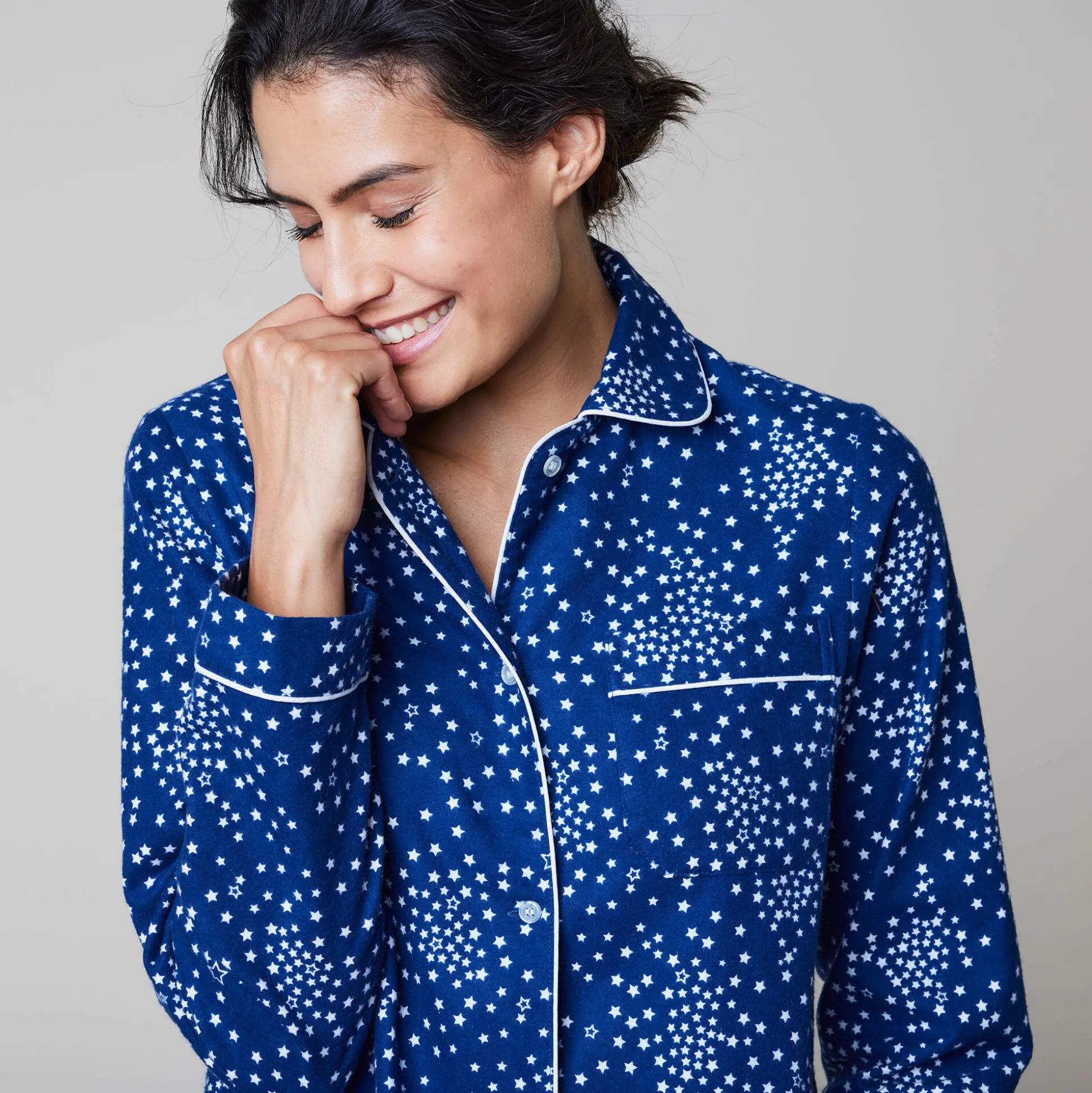 Pyjama in flanel met sterretjesprint