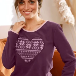 Pyjama in fleece met lange mouwen en hartprint