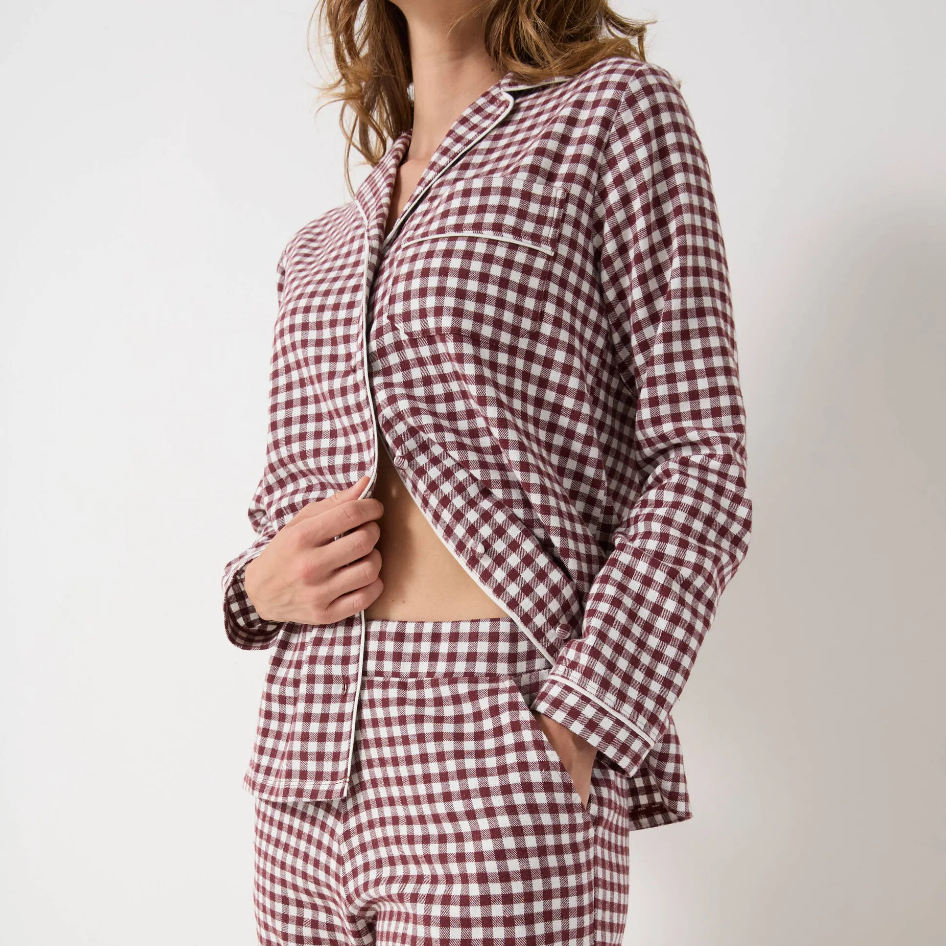 Pyjama met knoopsluiting en lange mouwen, in flanel met ingeweven vichymotief