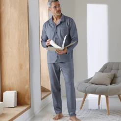 Pyjama met knoopsluiting, in piquétricot