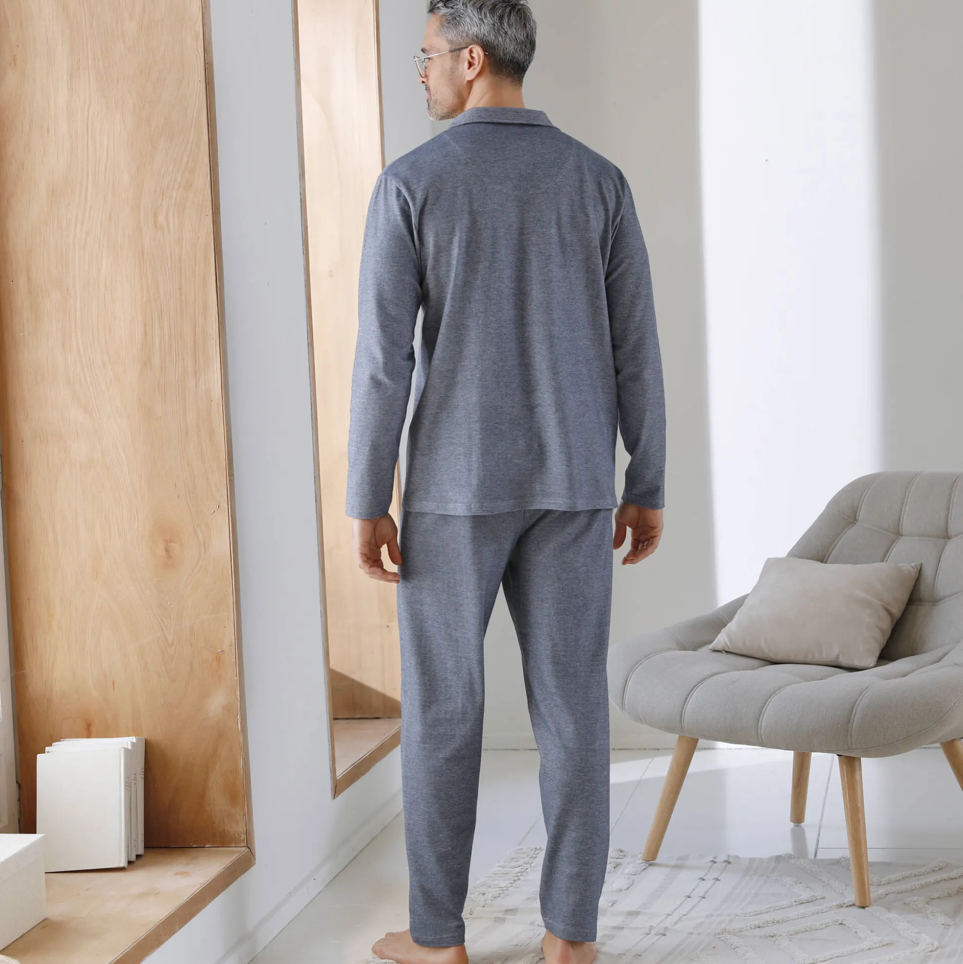 Pyjama met knoopsluiting, in piquétricot