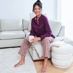 Pyjama met knopen en dierenhuidprint