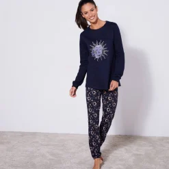 Pyjama met lange mouwen en "Sterren" print, met gratis slaapmasker