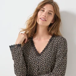 Pyjama met legging, lange mouwen en dierenprint