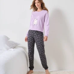 Pyjama met "poes" motief en lange strookmouwen