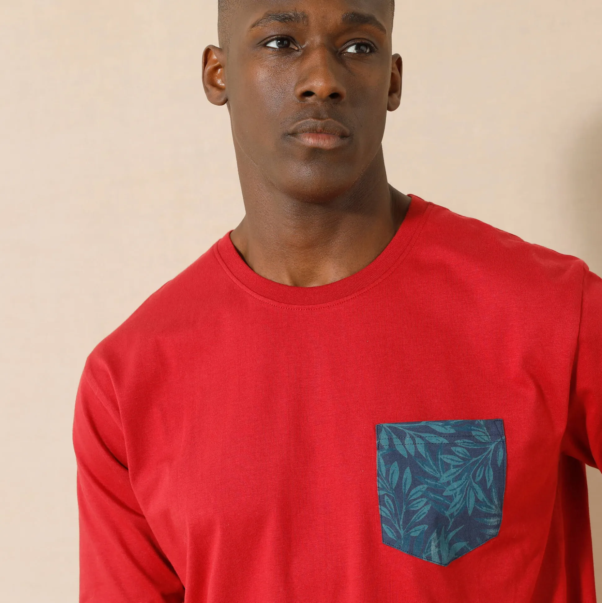 Pyjamashirt met borstzakje en lange mouwen
