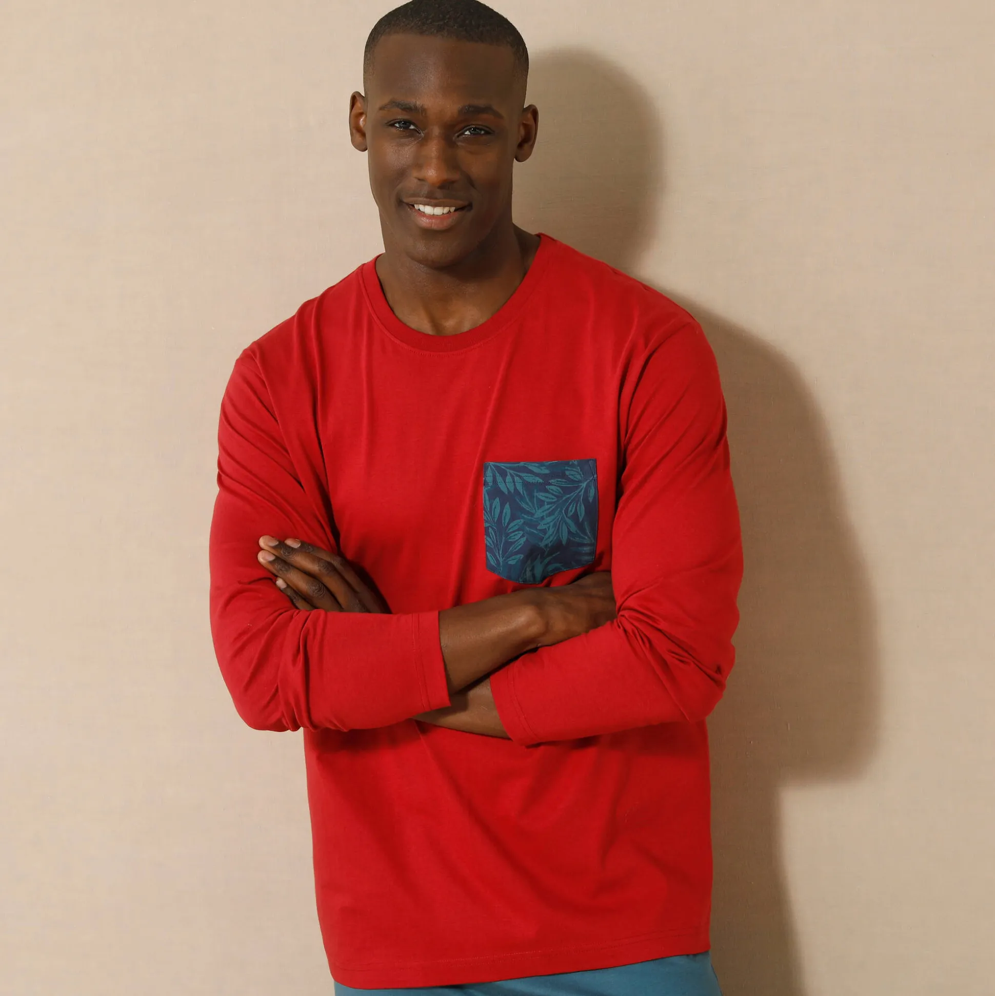 Pyjamashirt met borstzakje en lange mouwen