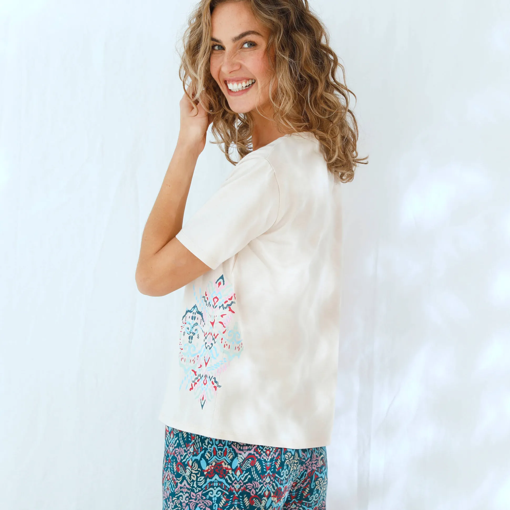 Pyjama-T-shirt met Ikat-print